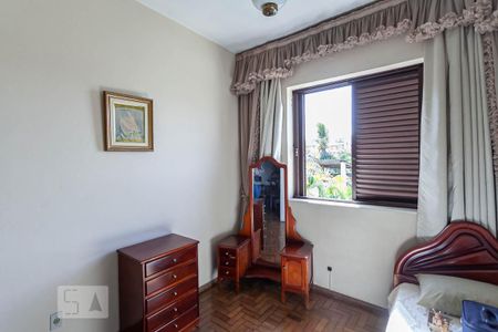 Casa à venda com 400m², 5 quartos e 2 vagasSuíte 2