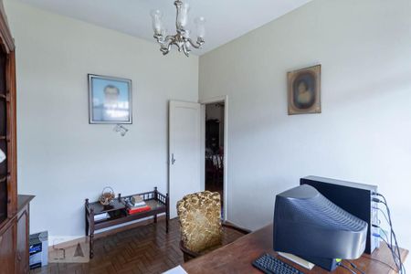 Casa à venda com 400m², 5 quartos e 2 vagasQuarto 2