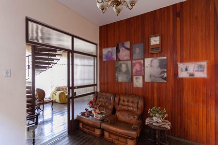 Sala 2 de casa à venda com 5 quartos, 400m² em Santa Tereza, Belo Horizonte