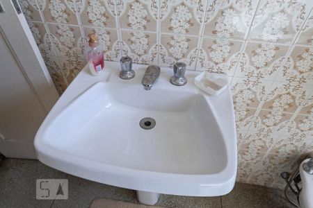 Casa à venda com 400m², 5 quartos e 2 vagasBanheiro social 2