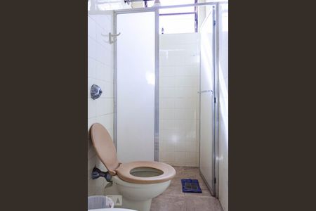 Casa à venda com 400m², 5 quartos e 2 vagasBanheiro da suíte 1