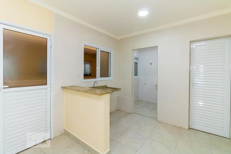 Sala e Cozinha de apartamento para alugar com 1 quarto, 37m² em Vila Maria Alta, São Paulo