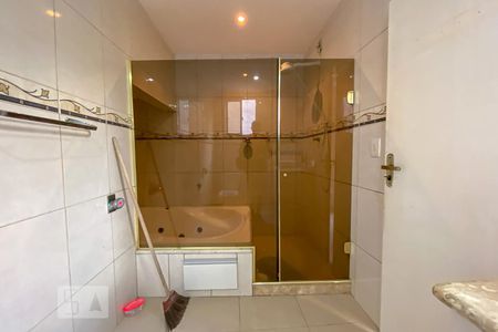 Apartamento à venda com 89m², 2 quartos e sem vagaBanheiro da Suíte