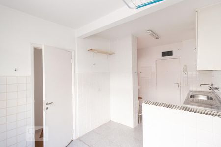 Apartamento para alugar com 69m², 2 quartos e sem vaga Apartamento para alugar com 69m², 2 quartos e sem vagaÁrea de Serviço