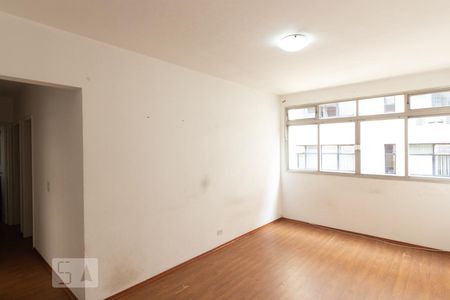 Sala de apartamento para alugar com 2 quartos, 69m² em Pinheiros, São Paulo