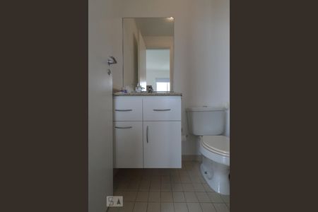 Apartamento à venda com 85m², 1 quarto e 2 vagasBanheiro