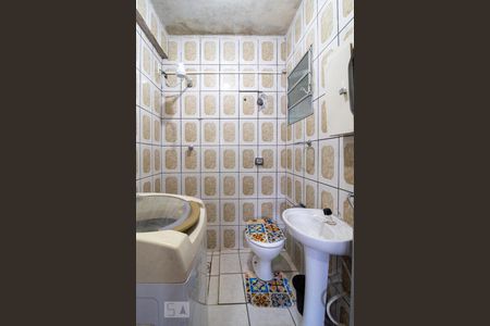 Apartamento para alugar com 39m², 2 quartos e sem vagaBanheiro