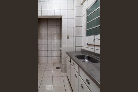 Apartamento para alugar com 39m², 2 quartos e sem vaga Apartamento para alugar com 39m², 2 quartos e sem vagaCozinha e Área de Serviço