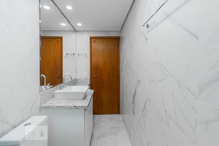 Apartamento para alugar com 126m², 3 quartos e 2 vagas Apartamento para alugar com 126m², 3 quartos e 2 vagasBANHEIRO