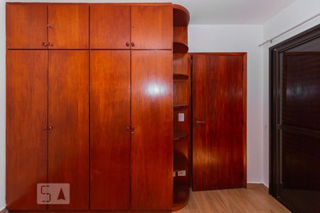 Apartamento para alugar com 126m², 3 quartos e 2 vagas Apartamento para alugar com 126m², 3 quartos e 2 vagasQUARTO 2