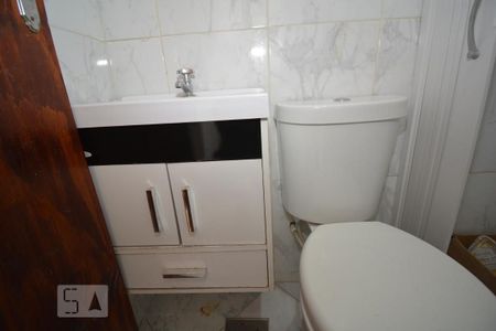 Apartamento à venda com 80m², 2 quartos e 1 vagaBanheiro de Serviço