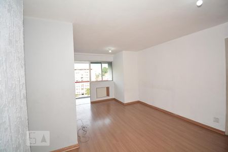Apartamento à venda com 80m², 2 quartos e 1 vagaSala