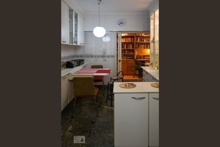 Apartamento à venda com 150m², 3 quartos e 1 vagaCozinha