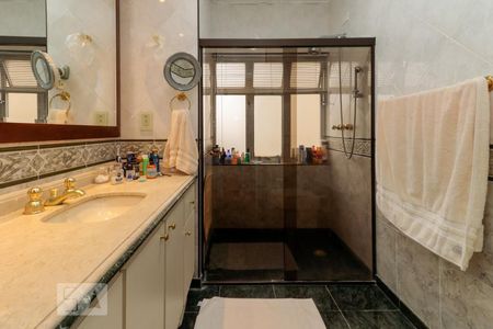 Apartamento à venda com 150m², 3 quartos e 1 vagaSuíte