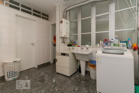 Apartamento à venda com 150m², 3 quartos e 1 vagaÁrea de serviço