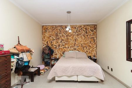 Casa à venda com 560m², 6 quartos e 6 vagas Casa à venda com 560m², 6 quartos e 6 vagasQuarto 1 - Suíte