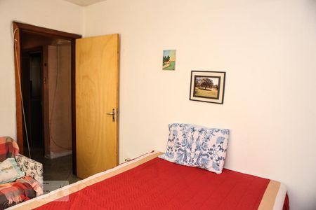 Quarto 1 de casa à venda com 3 quartos, 180m² em Cavalhada, Porto Alegre