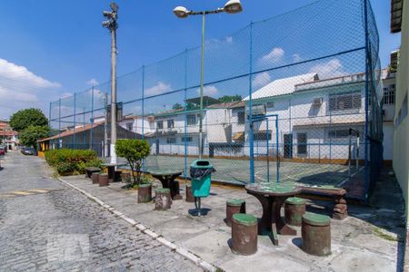Casa de condomínio à venda com 80m², 2 quartos e 2 vagasQuadra Esportiva
