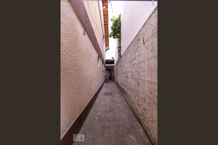 Casa de condomínio à venda com 80m², 2 quartos e 2 vagasCorredor - Área de Serviço