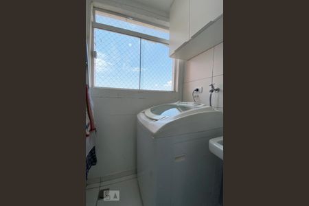Apartamento para alugar com 55m², 2 quartos e 1 vagaÁrea de Serviço