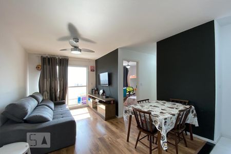 Sala de apartamento para alugar com 2 quartos, 55m² em Jardim São Carlos, Sorocaba