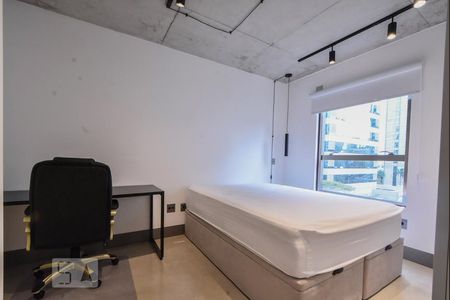 Apartamento para alugar com 70m², 1 quarto e 1 vagaSuíte 