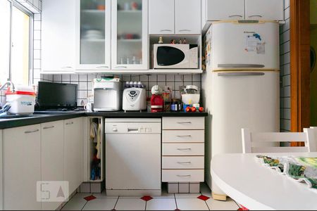 Casa à venda com 210m², 3 quartos e 2 vagasCozinha