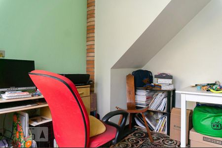 Casa à venda com 210m², 3 quartos e 2 vagasEscritório 