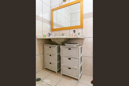 Casa à venda com 210m², 3 quartos e 2 vagasBanheiro da Suíte 1