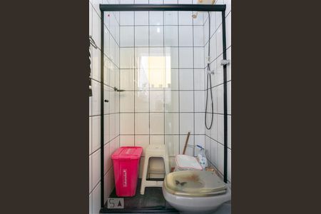 Casa à venda com 210m², 3 quartos e 2 vagasBanheiro de Serviço