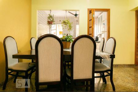 Sala de casa à venda com 3 quartos, 210m² em Vila Siqueira (zona Norte), São Paulo