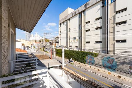 Casa para alugar com 242m², 3 quartos e 8 vagas Casa para alugar com 242m², 3 quartos e 8 vagasVaranda