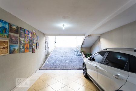Casa para alugar com 242m², 3 quartos e 8 vagas Casa para alugar com 242m², 3 quartos e 8 vagasGaragem