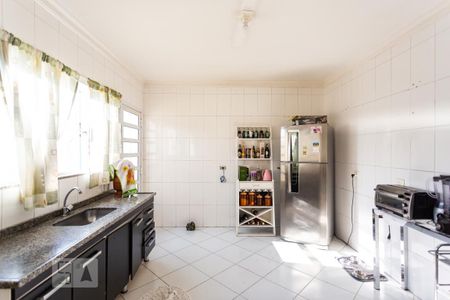 Casa para alugar com 242m², 3 quartos e 8 vagas Casa para alugar com 242m², 3 quartos e 8 vagasCozinha