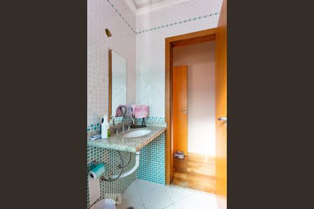 Casa para alugar com 242m², 3 quartos e 8 vagas Casa para alugar com 242m², 3 quartos e 8 vagasBanheiro da Suíte 3