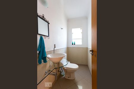 Lavabo de casa à venda com 3 quartos, 242m² em Vila Campesina, Osasco