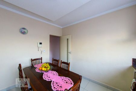 Casa à venda com 189m², 4 quartos e 2 vagasCozinha