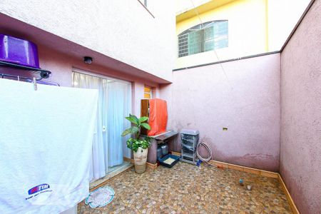 Casa à venda com 189m², 4 quartos e 2 vagasQuintal