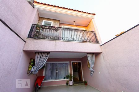 Casa à venda com 189m², 4 quartos e 2 vagasFachada