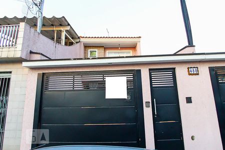Casa à venda com 189m², 4 quartos e 2 vagasFachada