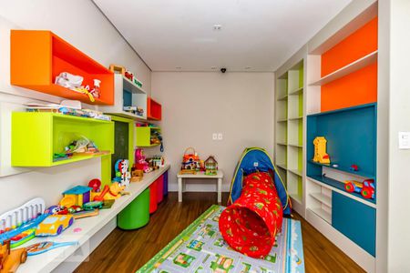 Apartamento à venda com 140m², 3 quartos e 1 vaga Apartamento à venda com 140m², 3 quartos e 1 vagaBrinquedoteca