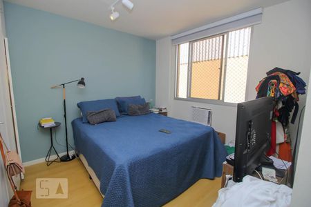 Apartamento à venda com 98m², 2 quartos e 1 vagaQuarto 2