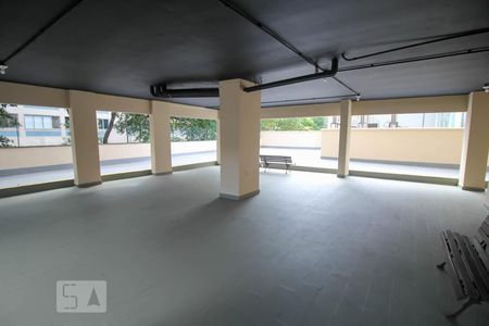 Apartamento à venda com 98m², 2 quartos e 1 vagaÁrea comum