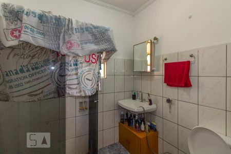 Banheiro de casa à venda com 1 quarto, 400m² em Vila Carrão, São Paulo