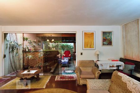 Sala de casa para alugar com 6 quartos, 600m² em Jardim Leonor, São Paulo