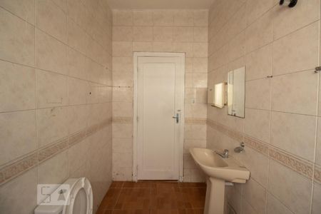 Casa para alugar com 120m², 3 quartos e sem vaga Casa para alugar com 120m², 3 quartos e sem vagaBanheiro