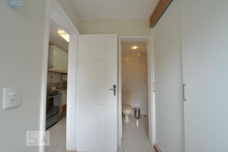 Apartamento para alugar com 78m², 3 quartos e 1 vagaQuarto Área de Serviço