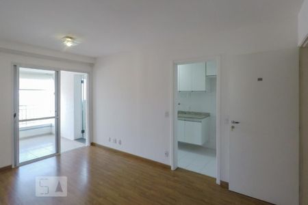Sala de apartamento para alugar com 2 quartos, 75m² em Vila Nair, São Paulo