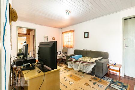 Casa à venda com 165m², 6 quartos e 3 vagas Casa à venda com 165m², 6 quartos e 3 vagasSala casa 3
