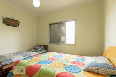 Casa à venda com 165m², 6 quartos e 3 vagas Casa à venda com 165m², 6 quartos e 3 vagasQuarto 3